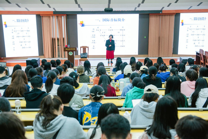 1639551034847211.jpg 曾毓美教授讲学3.jpg