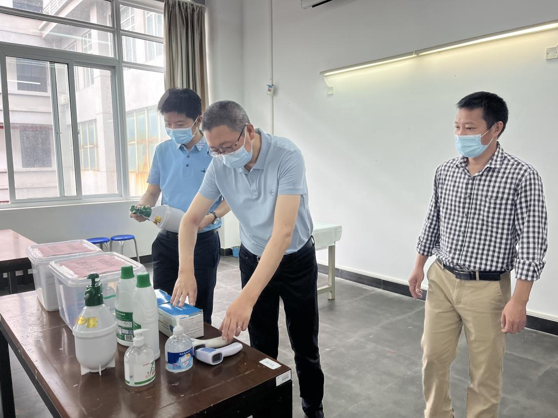 美术学院开展疫情防控检查工作