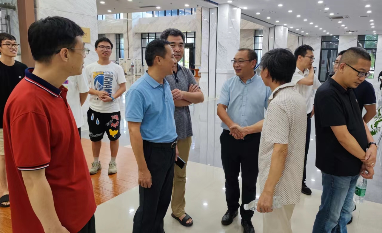 美术学院书法系2023届本科毕业展观展指导