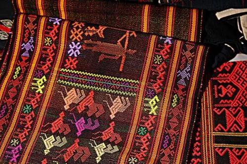 海师黎锦项目入选全国普通高校中华优秀传统文化传承基地