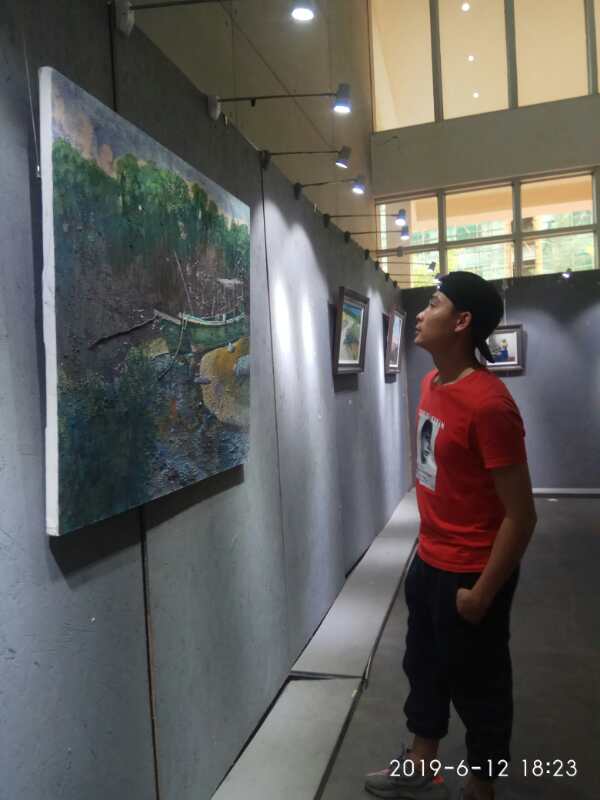 美术学院3+2油画班油画材料与技法、风景课业展顺利展出