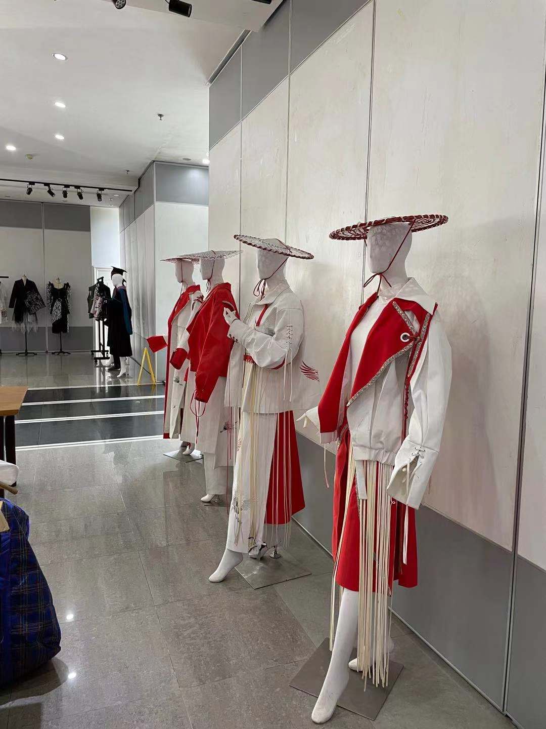 美术学院庆祝中国共产党建党100周年汇报展成功举办