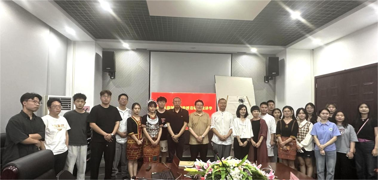 融合·开拓:时代发展与审美需求的统一——美术学院邀请邹立颖教授讲座