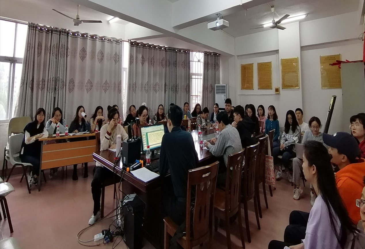 文学院邀请暨南大学赵黎明教授作学术报告