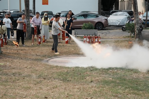 保卫处开展消防安全培训活动