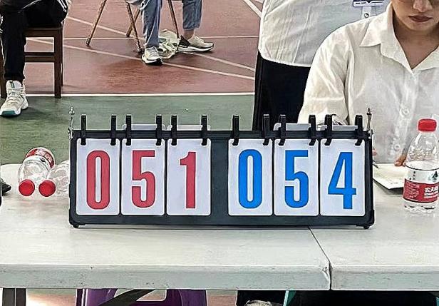 喜报｜“银鞍照白马，飒沓如流星。”——文学院篮球队勇夺2023年“海狮杯”迎新篮球赛季军