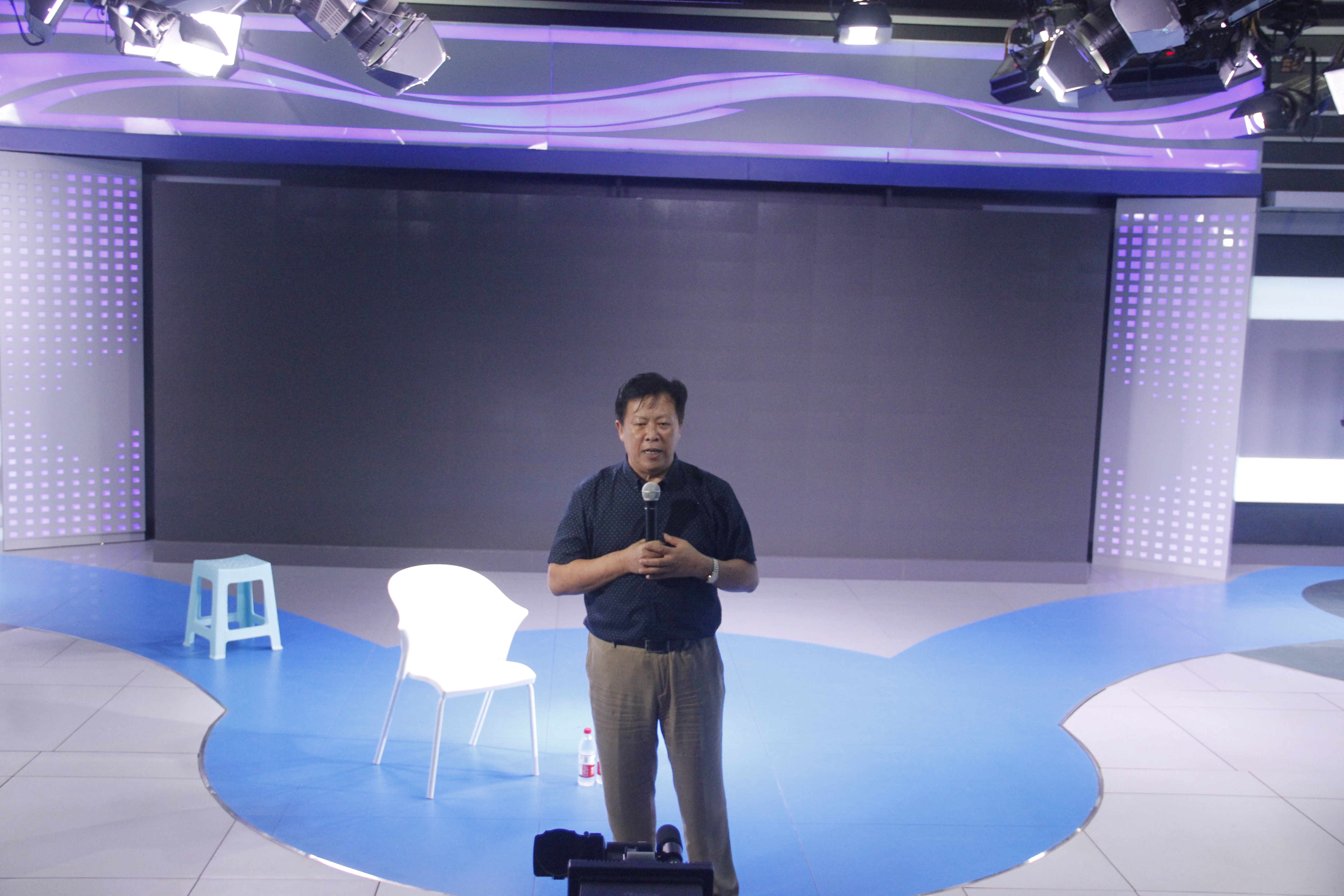 青年之声・记文学院“天涯文人：弘扬中华传统文化系列讲座”