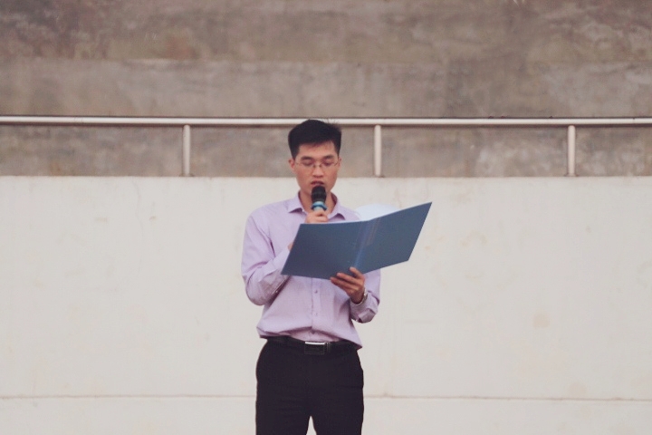 践行志愿服务  成就美丽人生