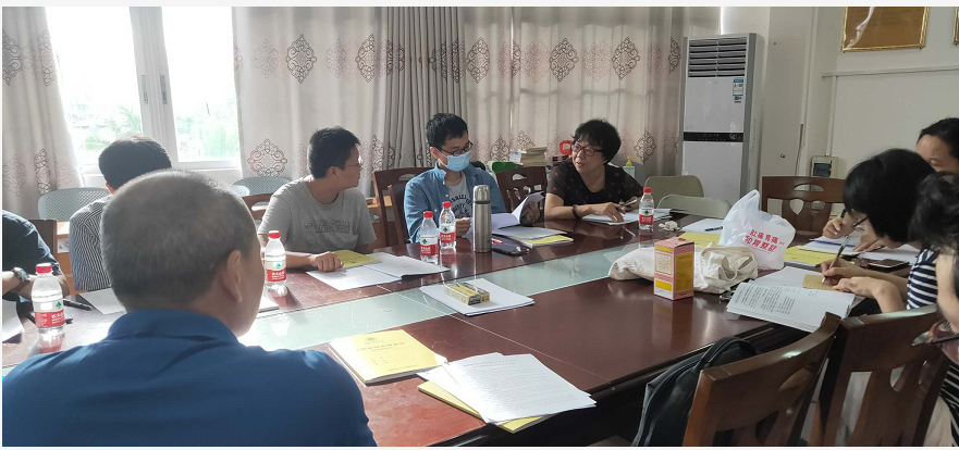 文学院召开学生实习指导教师工作会议