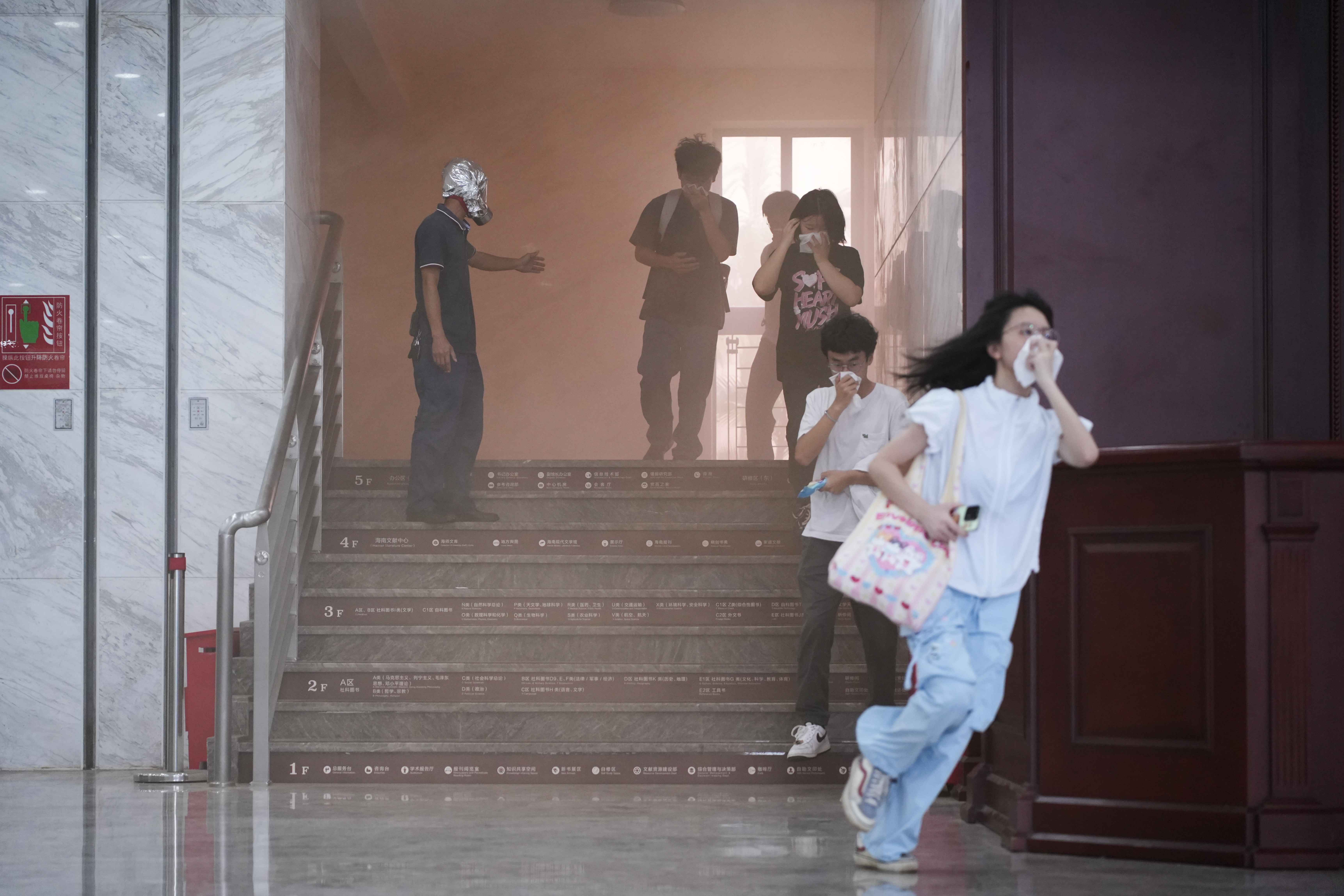 保卫处组织开展春季火灾疏散逃生大演练活动