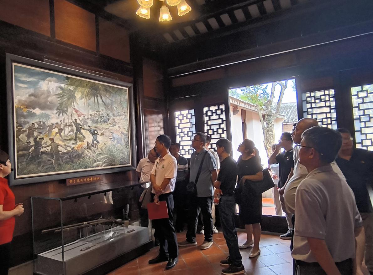 研究生学院教工党支部开展党建活动