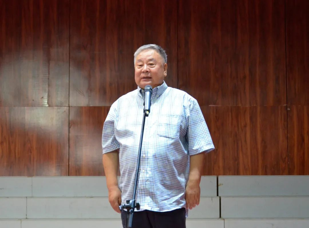 榕树美育大讲堂｜著名相声表演艺术家赵炎 来我校开展“曲艺名家进校园”活动