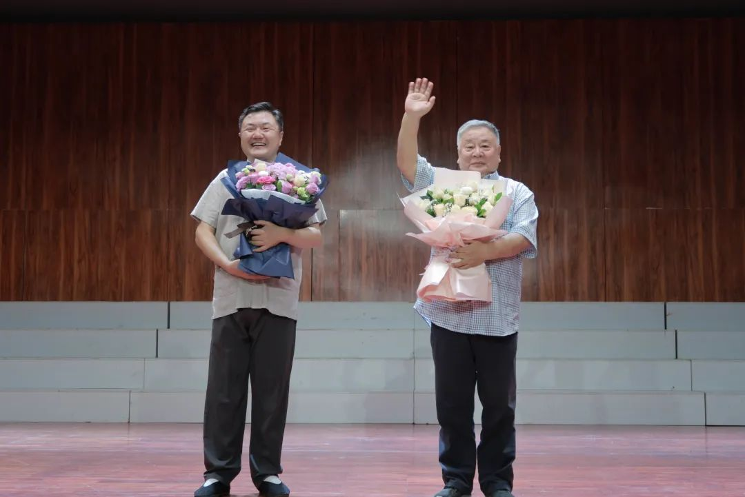 榕树美育大讲堂｜著名相声表演艺术家赵炎 来我校开展“曲艺名家进校园”活动