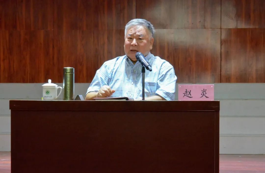 榕树美育大讲堂｜著名相声表演艺术家赵炎 来我校开展“曲艺名家进校园”活动