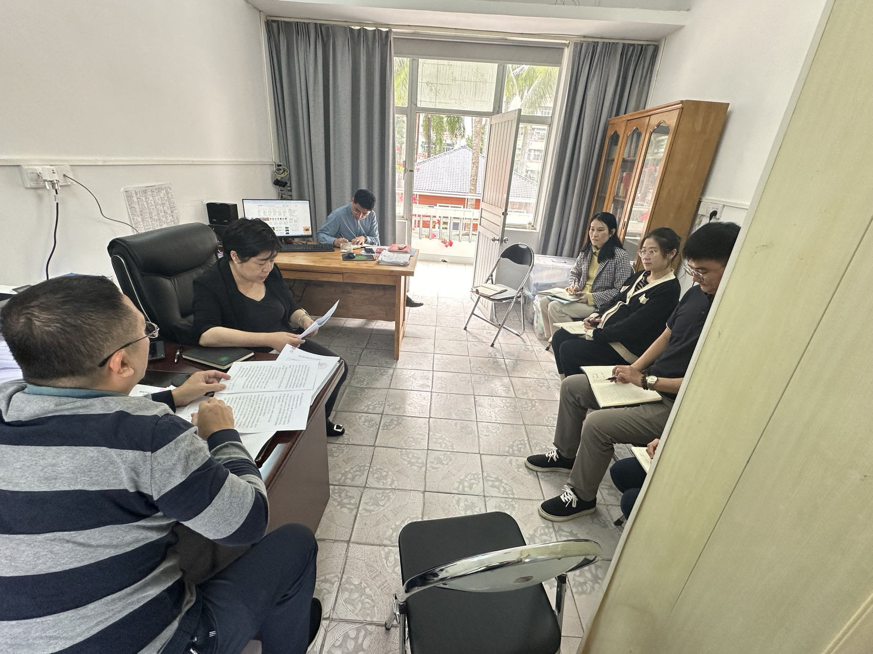 学校党委书记许玫到审计处调研