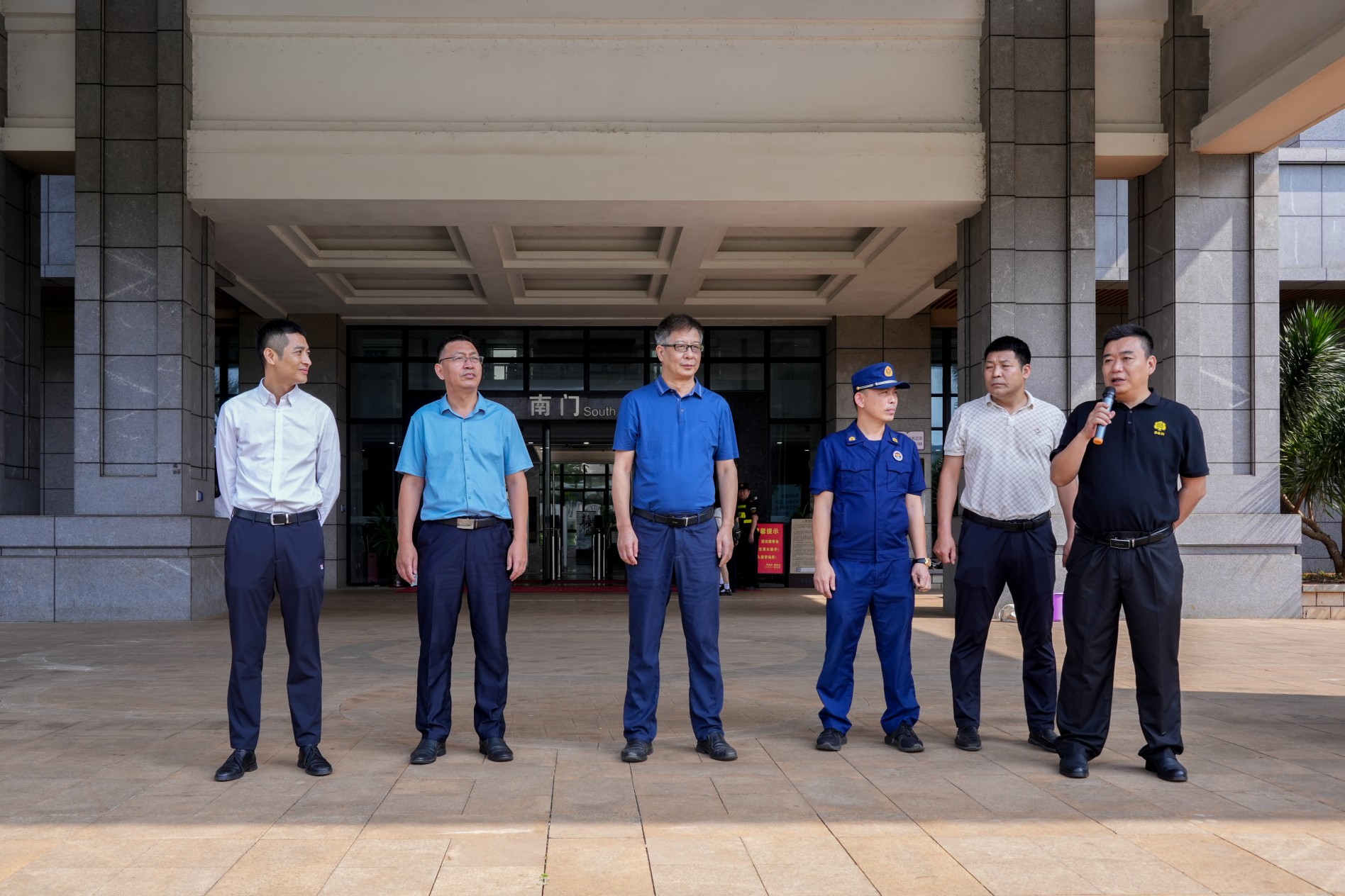 我校开展春季火灾疏散逃生大演练活动