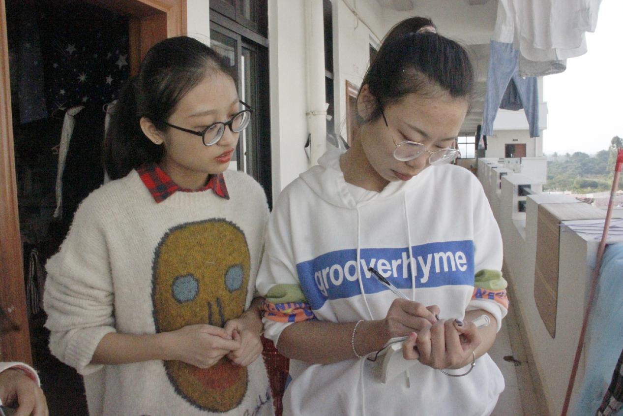 文学院大四学子顶岗实习期结束返校