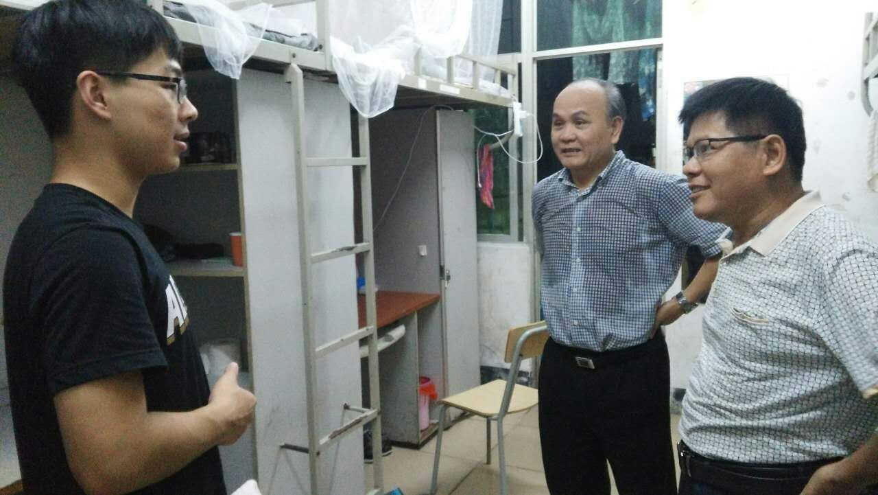 青年之声・迎新送温暖，真情在心间