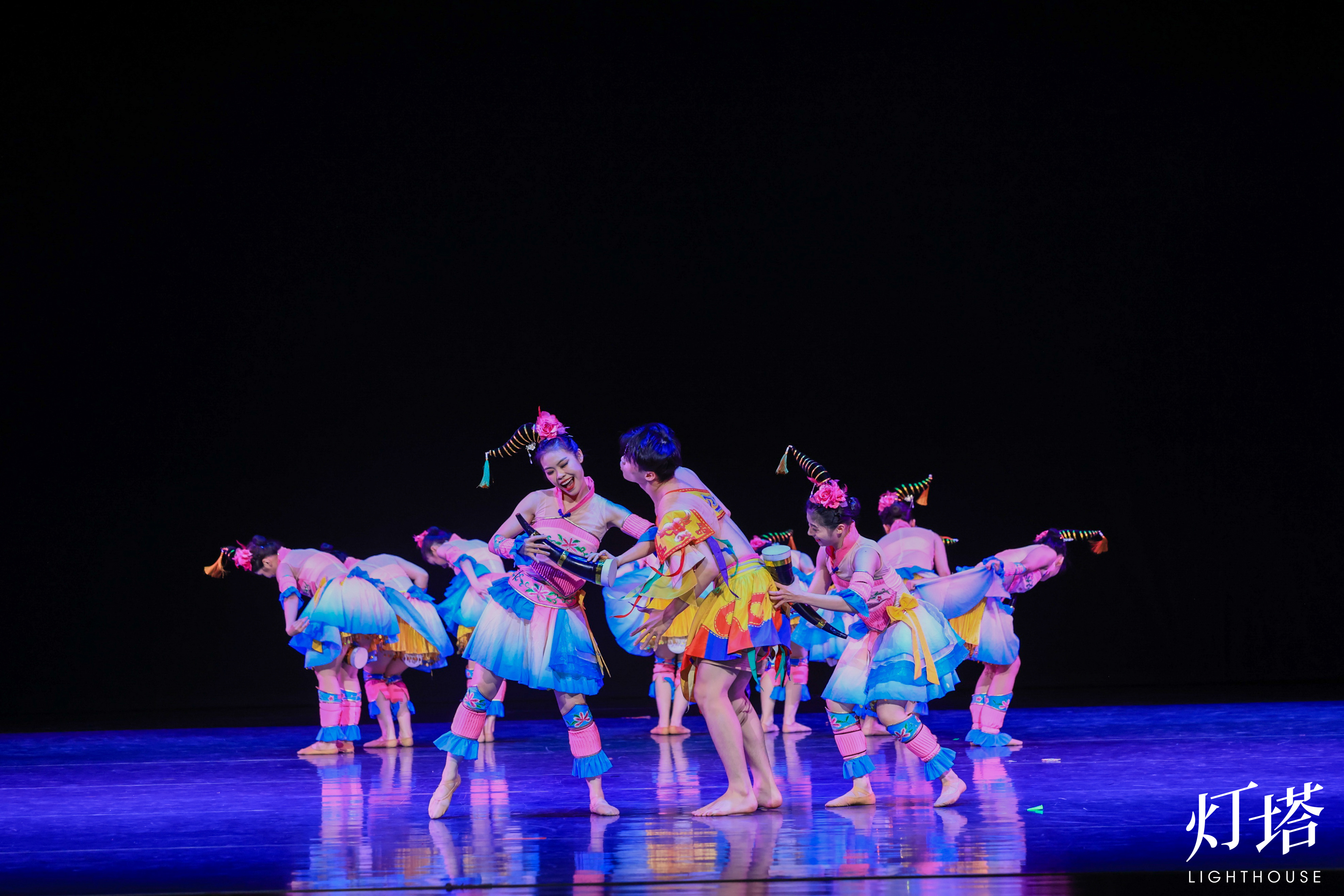 音乐学院举办王海洋、姚丹原创作品集《灯塔-艺术之光》演出