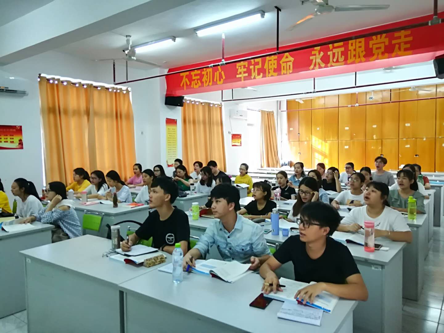 我校加强教学督导工作