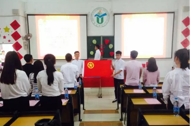 明礼扬正气，行健以志学 ——记青年之声文学院2016迎新知识竞赛