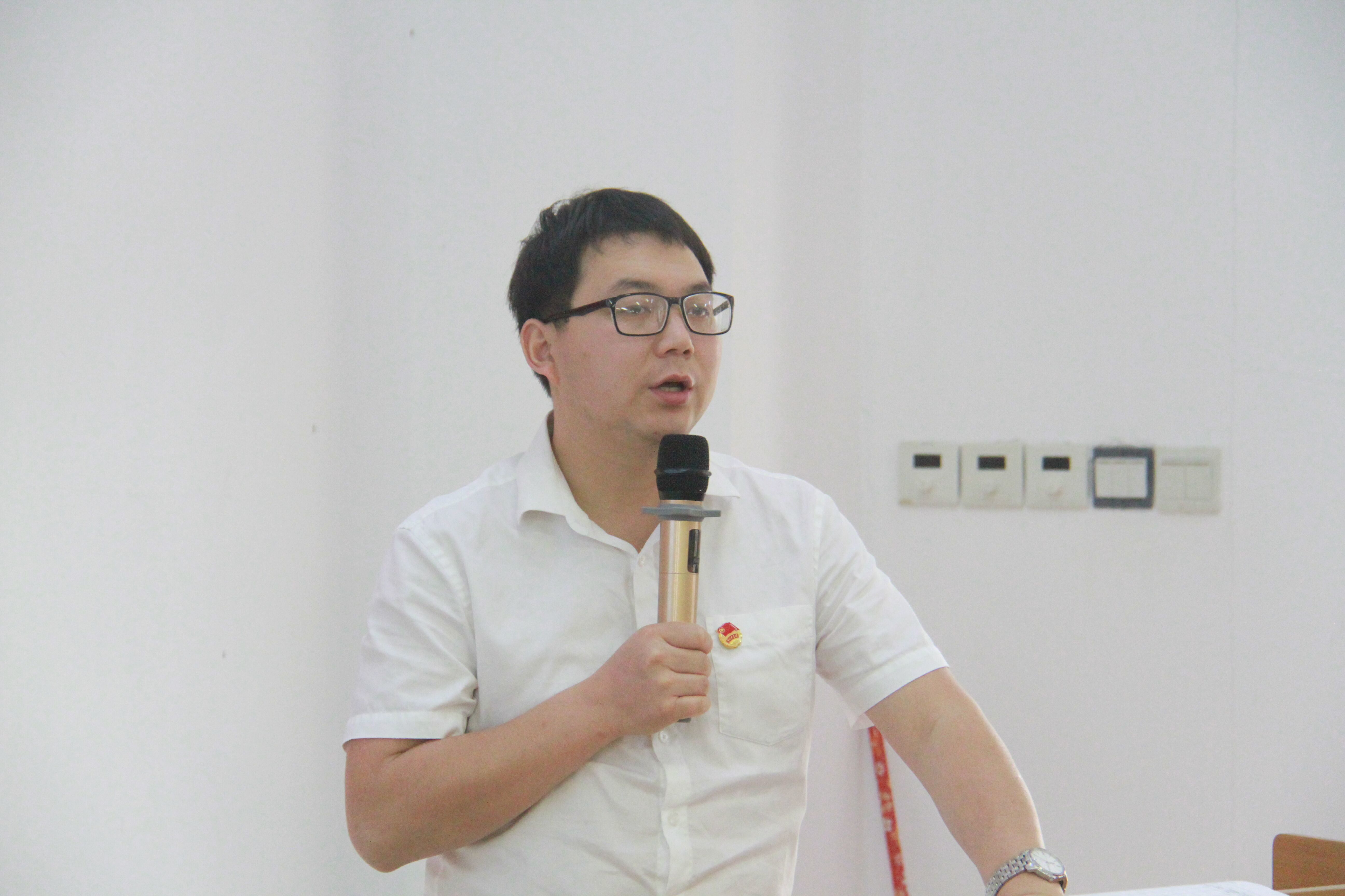 青年之声・记马克思主义学院第二次全体学生干部大会