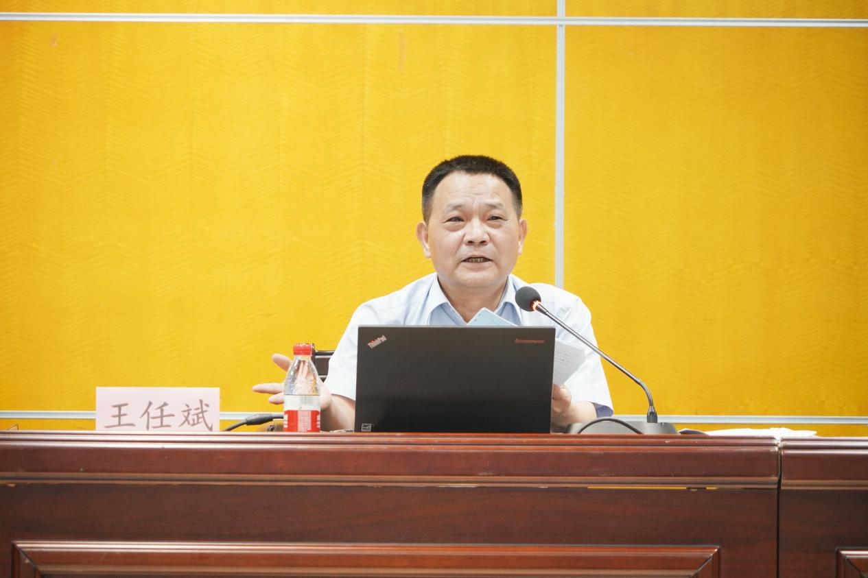 学校持续推进各级党组织书记党纪学习教育培训