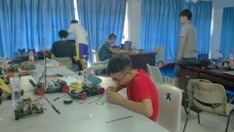 物理与电子工程学院中心实验室