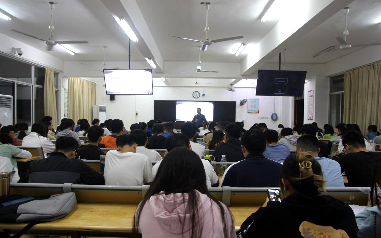 青年之声・被越南滥用的历史证据――以《大南一统全图》为例