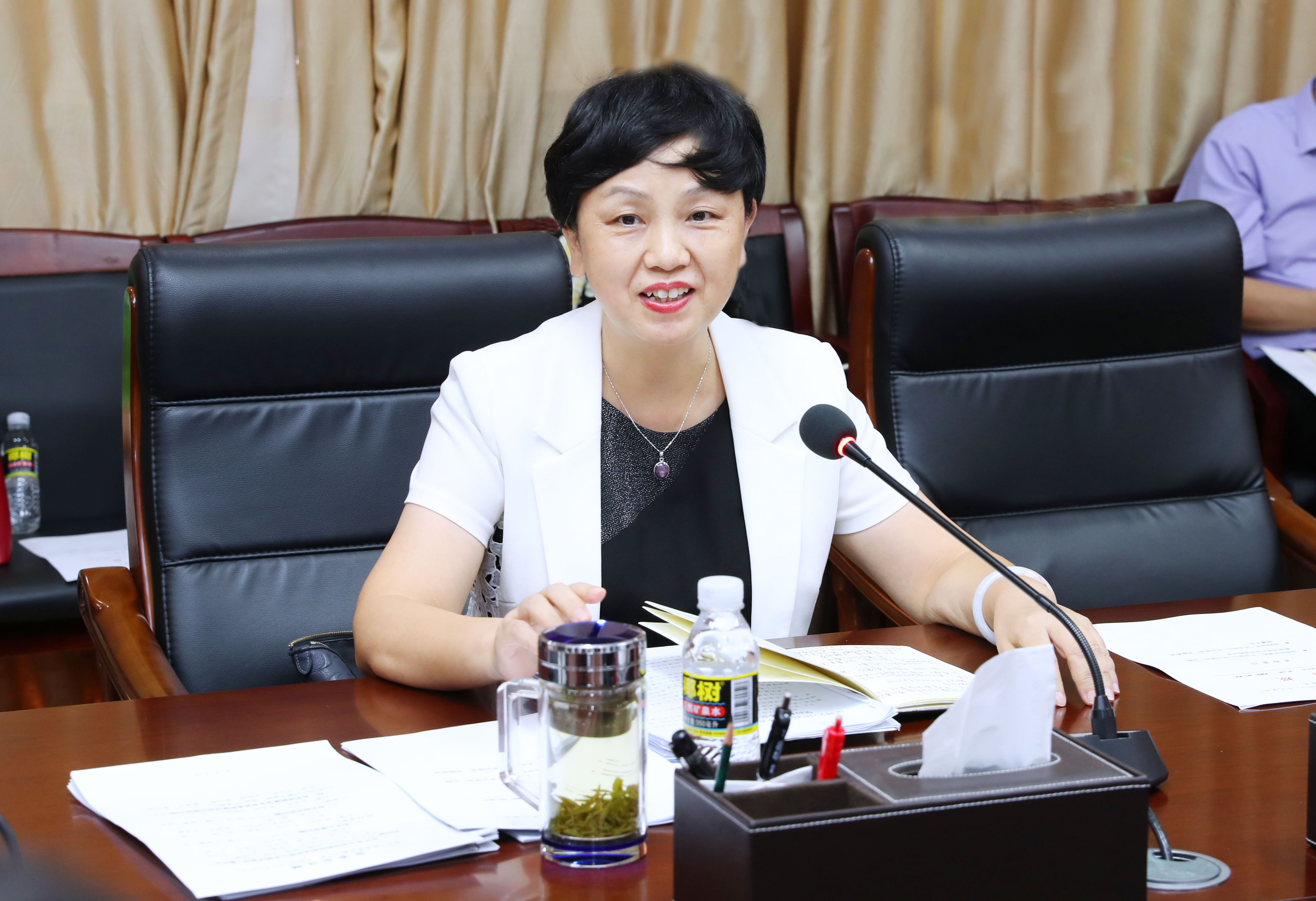 我校召开“不忘初心、牢记使命”主题教育第二期专题学习分享会