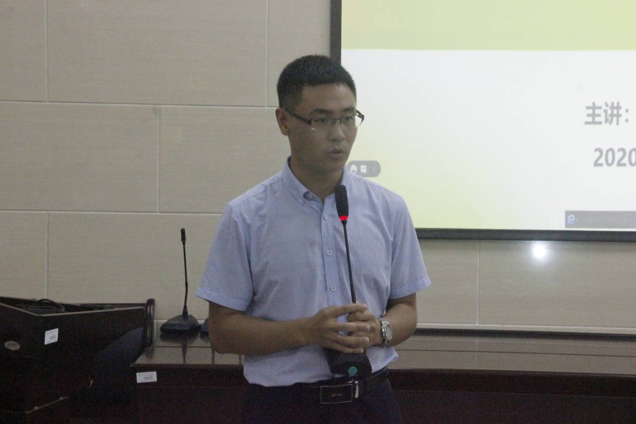 青年之声・记文学院开学第一课与新生入党知识宣讲教育