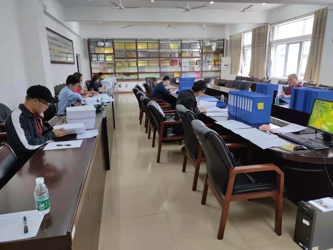 学党史,见行动――文学院开展师范专业认证材料整理工作