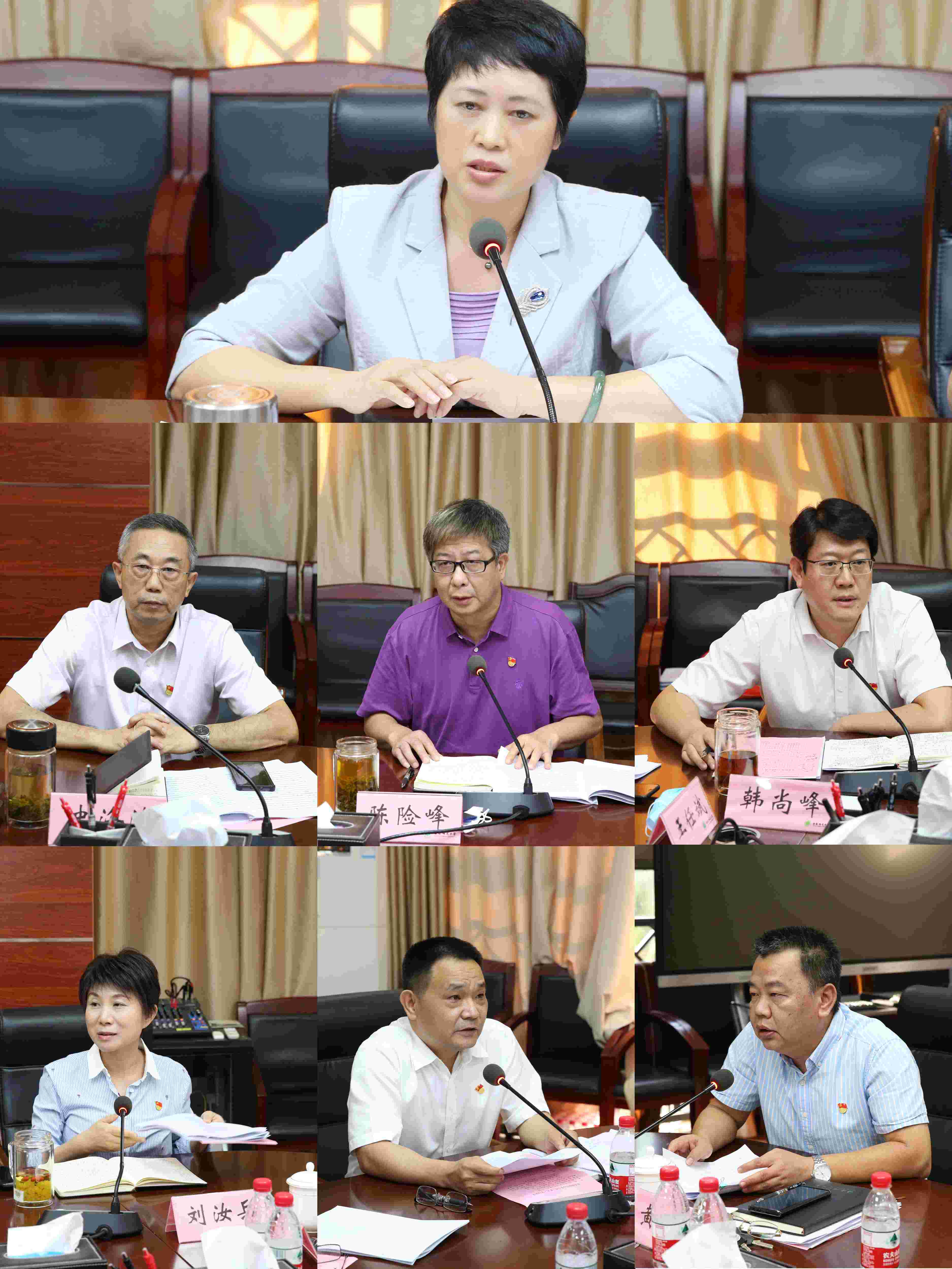 我校第一时间召开党委理论中心组学习会（扩大）学习党的二十大报告精神