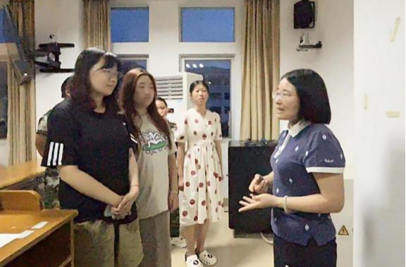 劳动促成长 实践育新人