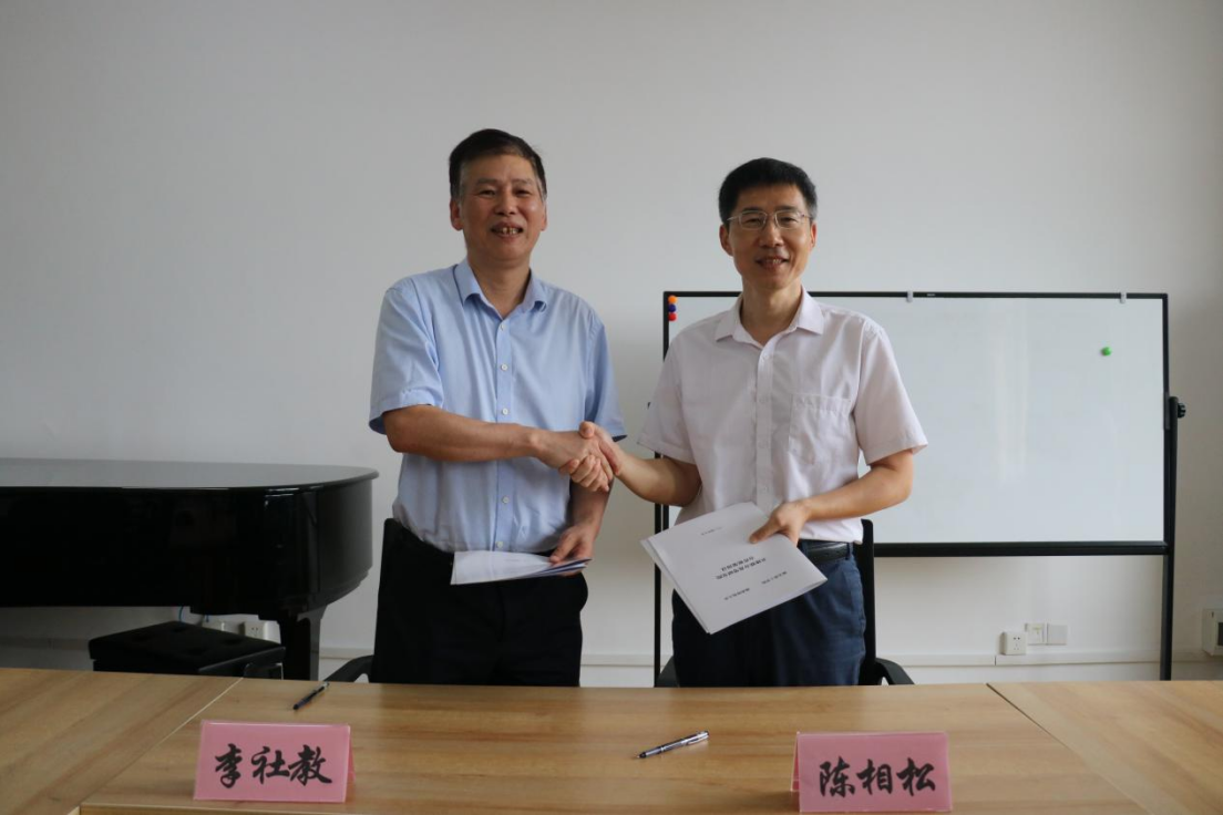 陈相松率队到湖北高校考察调研