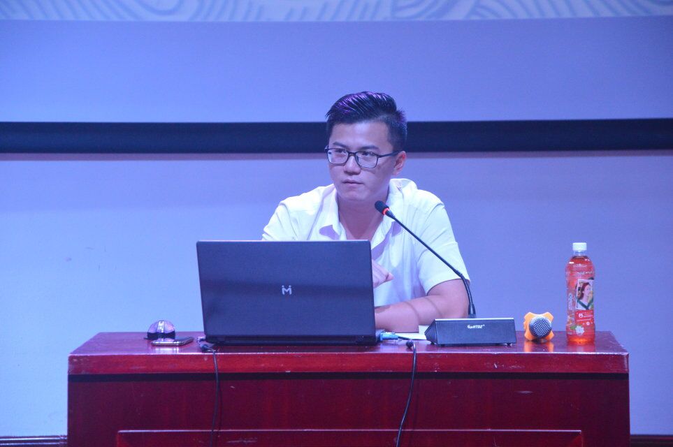 教育与心理学院召开校纪校规讲座