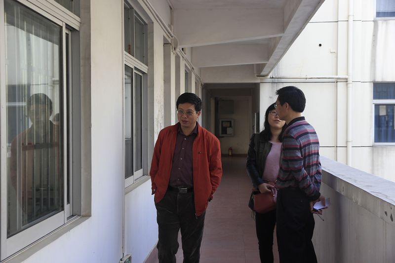 新学期新气象——院领导检查开学教学工作