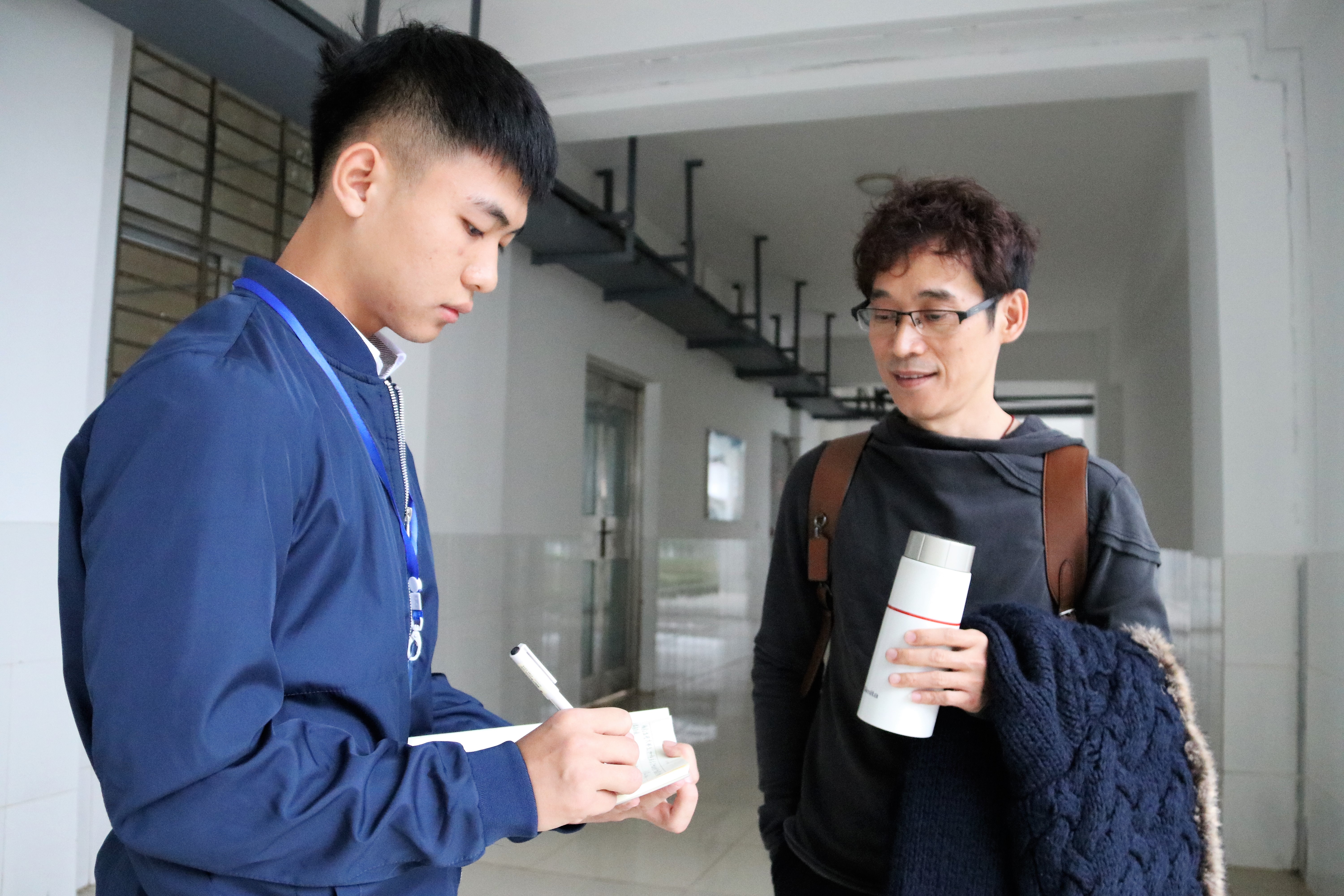 青年之声・不忘初心，牢记使命 新闻传播与影视学院学习贯彻十九大精神专题辅导报告圆满举行