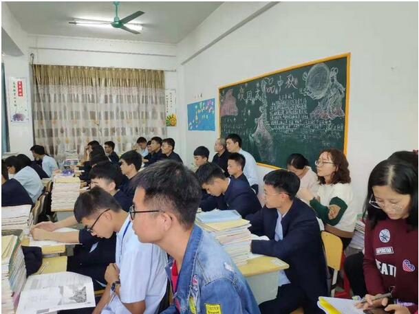 我院领导赴各实习点调研2015级实习生工作