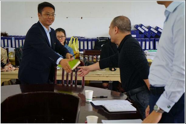 我院领导赴各实习点调研2015级实习生工作