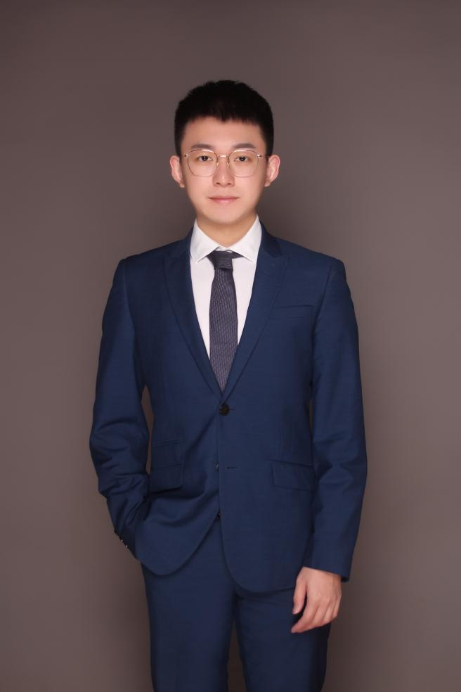 优秀校友风采——万佳鑫