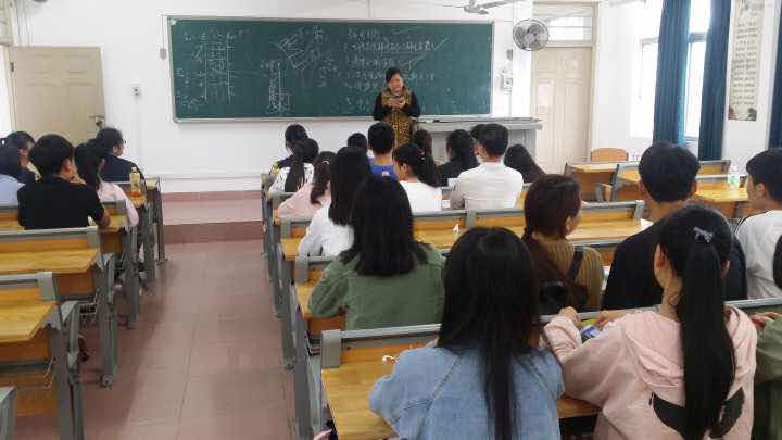 “安全高于一切，责任重于泰山”—记学院开展清明节假期安全教育