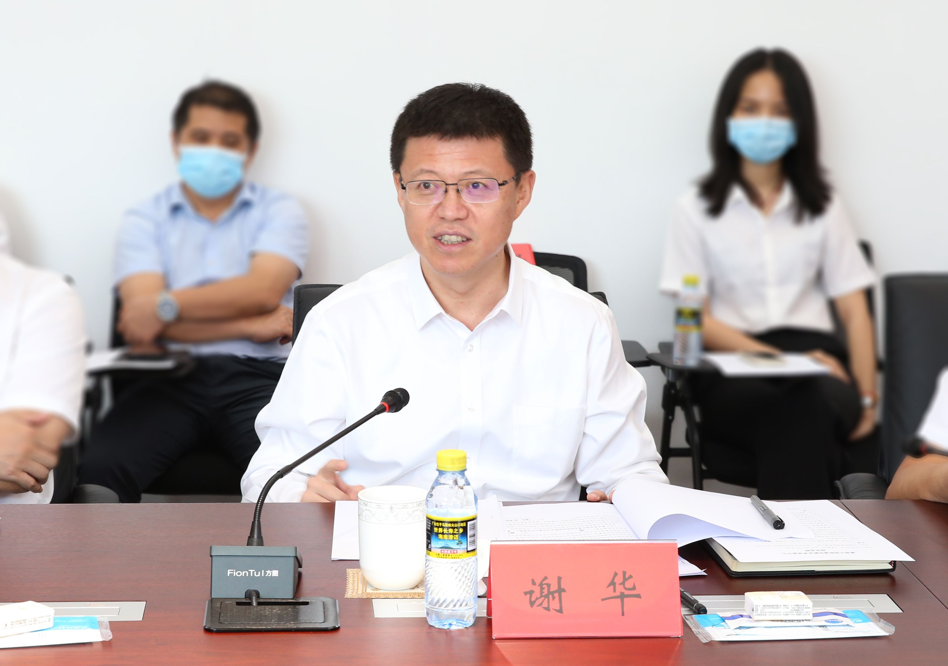 过建春、许玫赴中国联通海南省分公司调研座谈