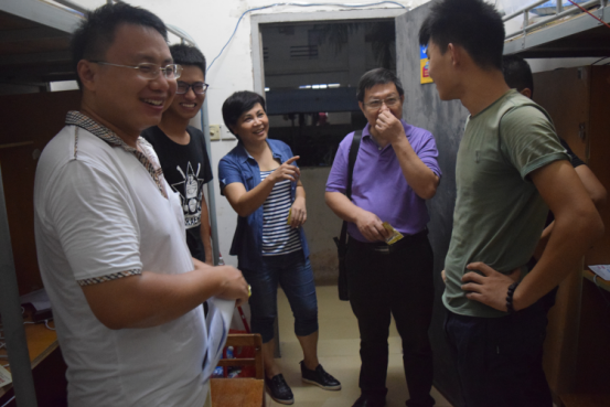 化学与化工学院迎新工作顺利开展