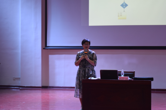 化学与化工学院举办2016级新生心理健康知识讲座