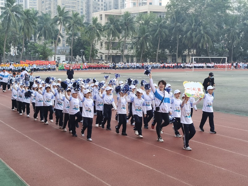 趣味运动我快乐，健体强国我能行――星空游戏官方实验小学第二届体育艺术节