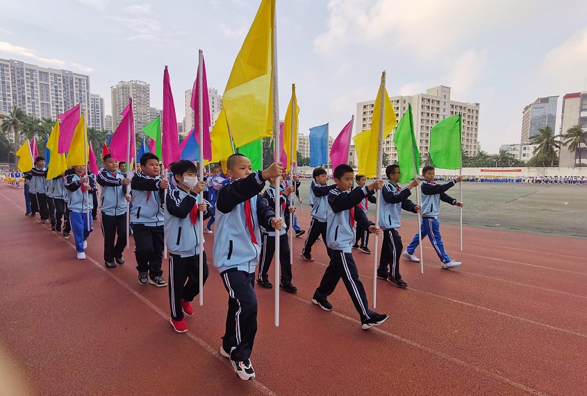 趣味运动我快乐，健体强国我能行――星空游戏官方实验小学第二届体育艺术节