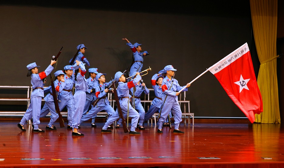 星空游戏官方实验小学喜迎中国共产党百年华诞暨庆“六一”国际儿童节文艺汇演
