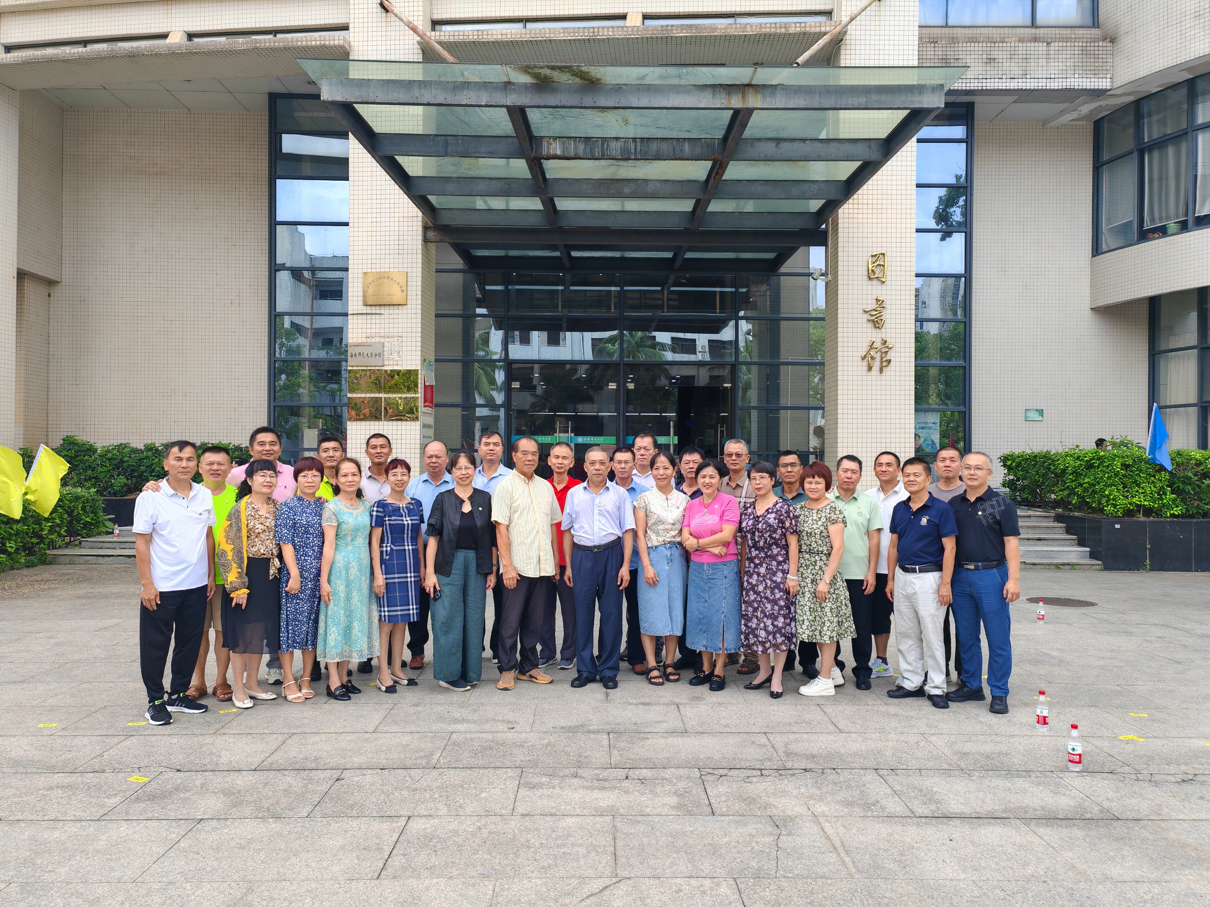 1987级数学班校友毕业35周年重返母校聚会