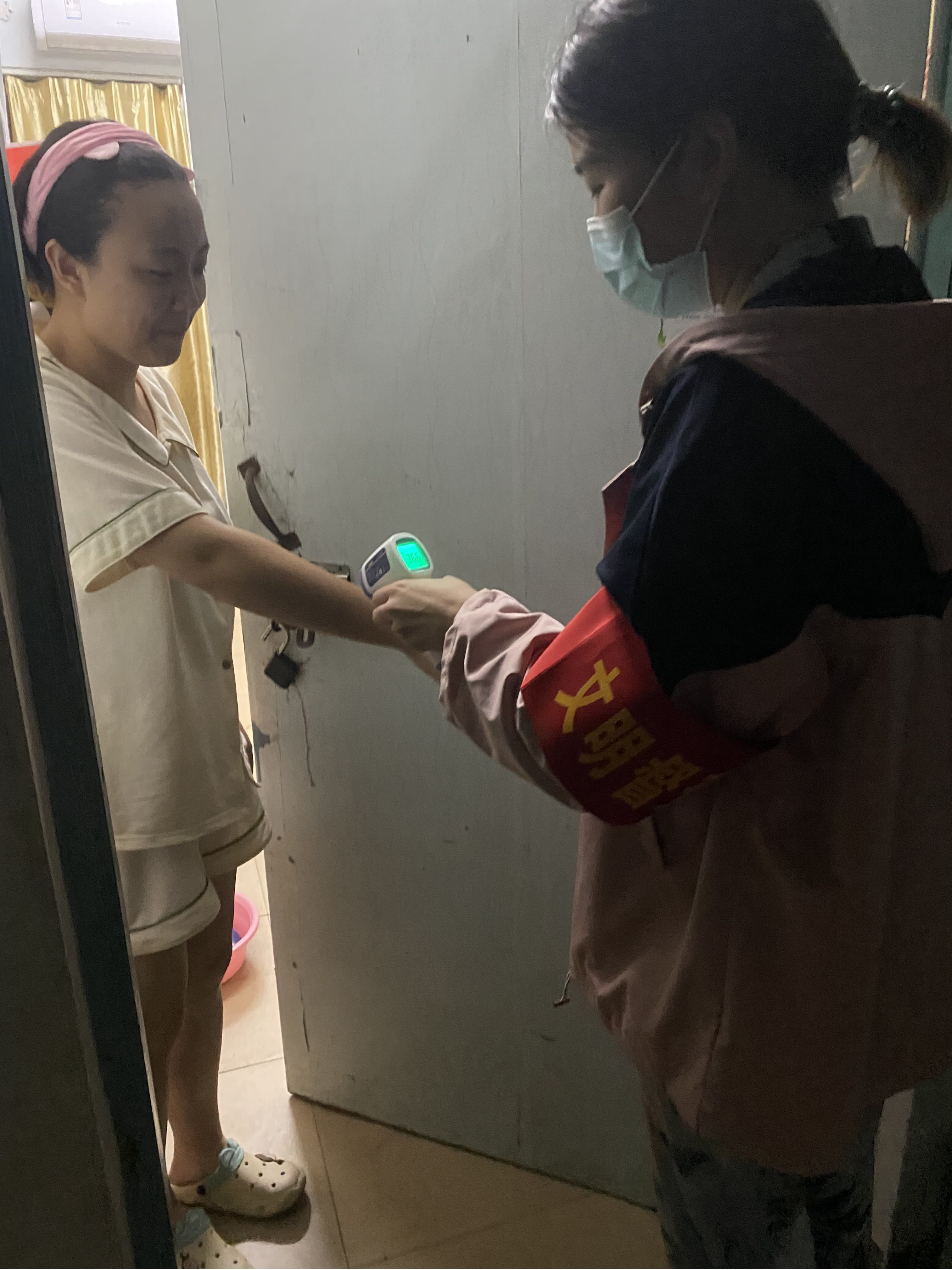 抗击疫情 守土有我——记数统学院疫情防控党员先锋队